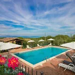 With Views Of Trasimeno