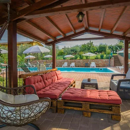 With Views Of Trasimeno * Castiglione del Lago